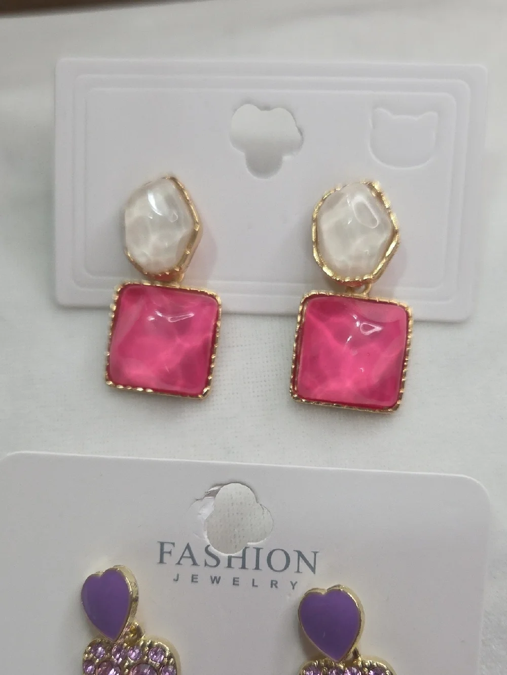 Lot of 2 Pairs Pierced Earrings Dangle Pink White Purple Hearts Rhinestones NEW